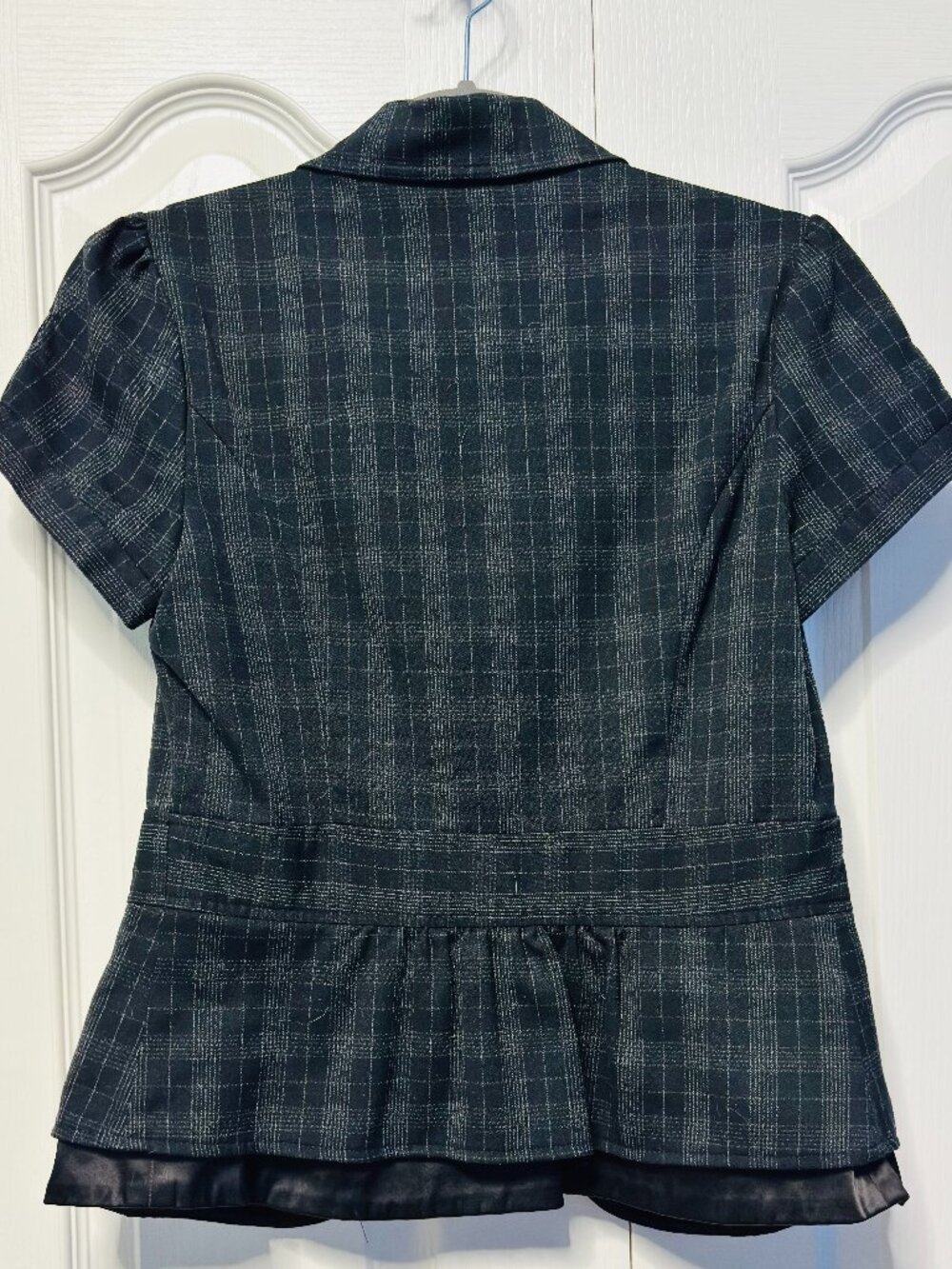 GUESS Grey Plaid Peplum Short Sleeve Blazer Jacket M